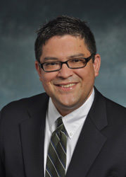Dr. Mario Torres