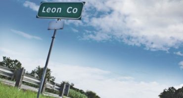 leon county road sign