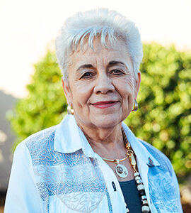 Sylvia Fernandez ’88