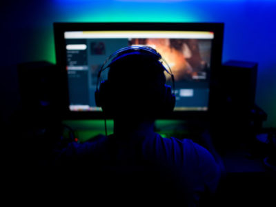 How online gaming can possibly help mental health, CEHD researcher finds
