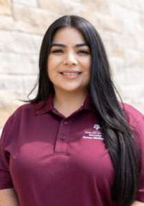 Picture of academic advisor Clarissa Torrez